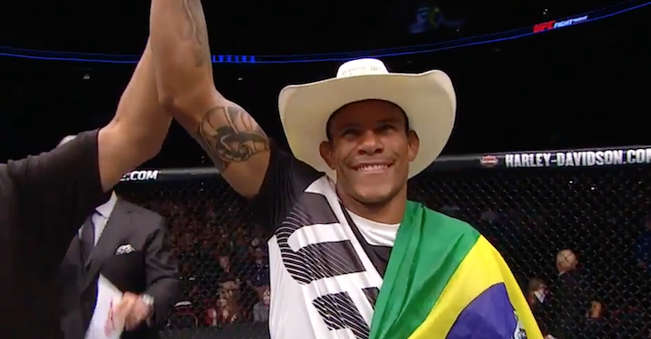 Alex Oliveira